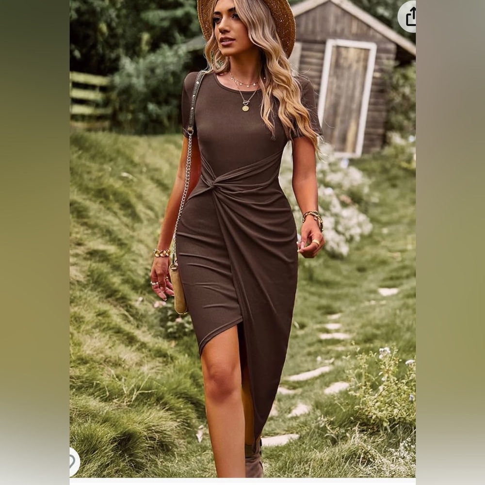 Brand new zilcremo body on knit dress